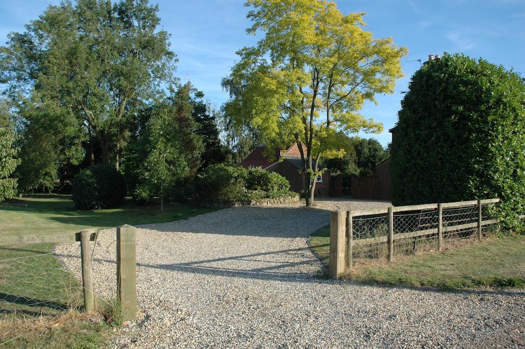 East Harling Field Cottage Bed And Continental Breakfast מראה חיצוני תמונה